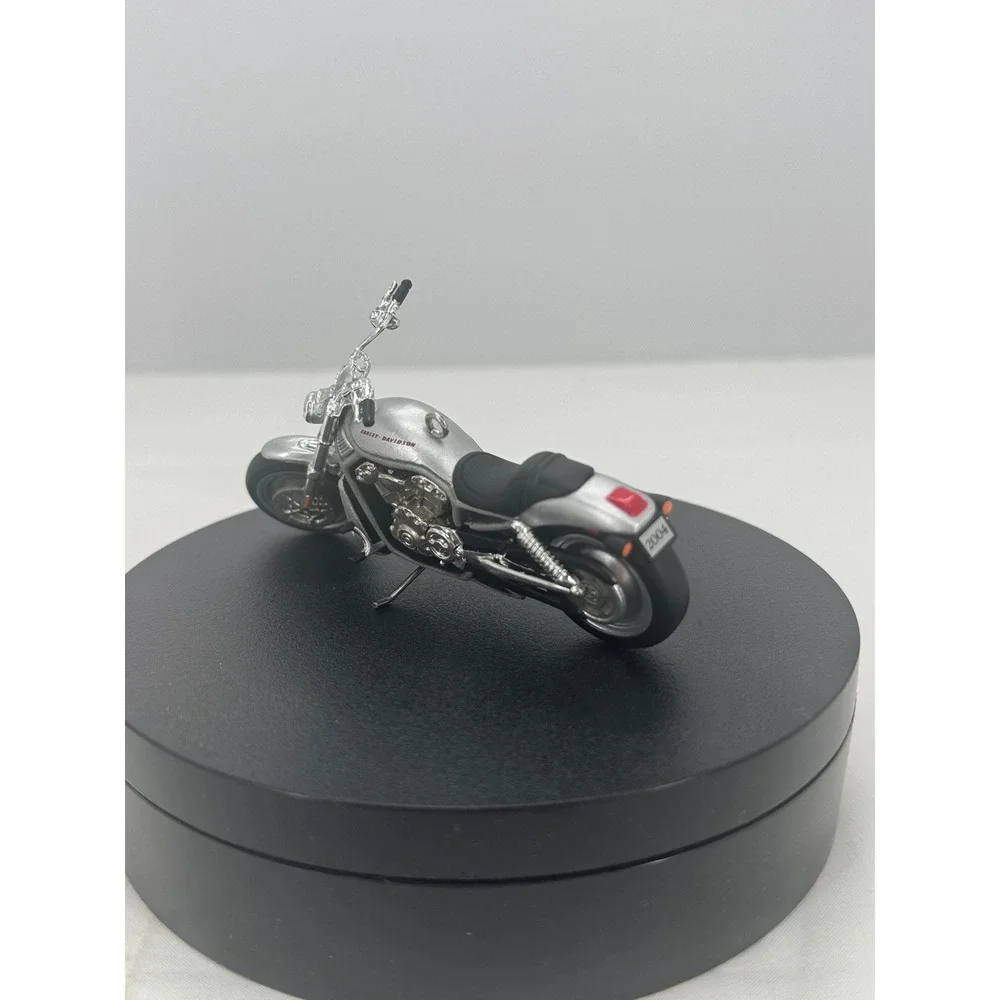 Hallmark Keepsake 2004 Harley-Davidson 2002 VRSCA V-Rod Ornament Silver Die-Cast